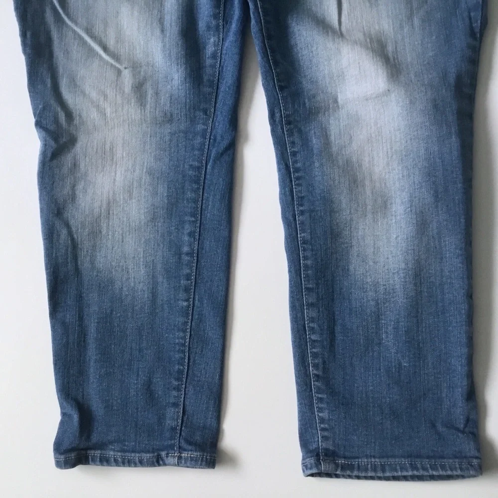 Old Navy Size 18 Rockstar Light Blue Wash - Picture 6 of 11